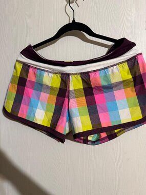 Lululemon Groovy Run Shorts Women's Multi Plaid Zipper Pocket Stretch Lined
